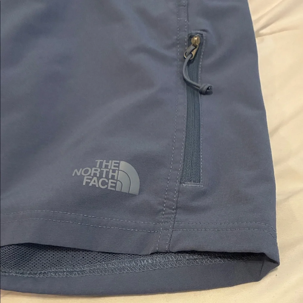 The North Face Men's Rolling Sun Packable Shorts in Vintage Indigo Size 30 (S)
